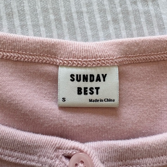 Sunday Best Aritzia Pink Cropped Cardigan - Picture 3 of 3